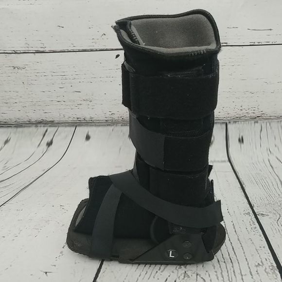 Breg‎ Wee Walker Orthopedic Toddler Walking Boot - Picture 8 of 9